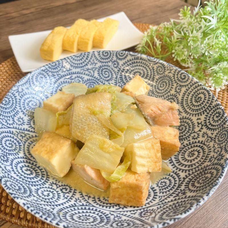 鮭と厚揚げの味噌煮