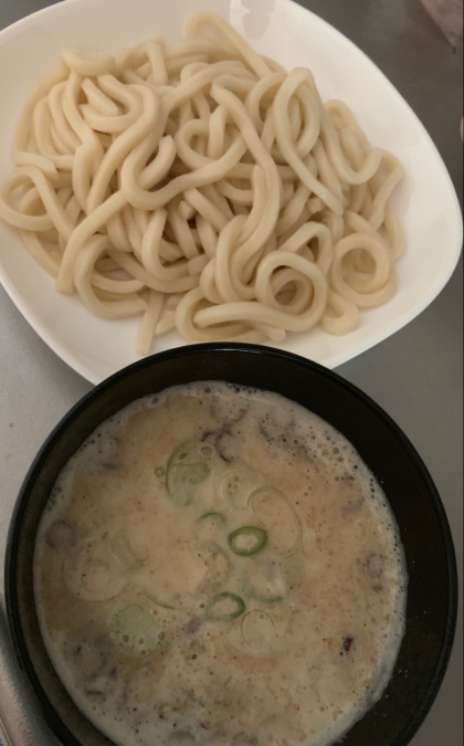 ピリ辛ゴマダレつけうどん