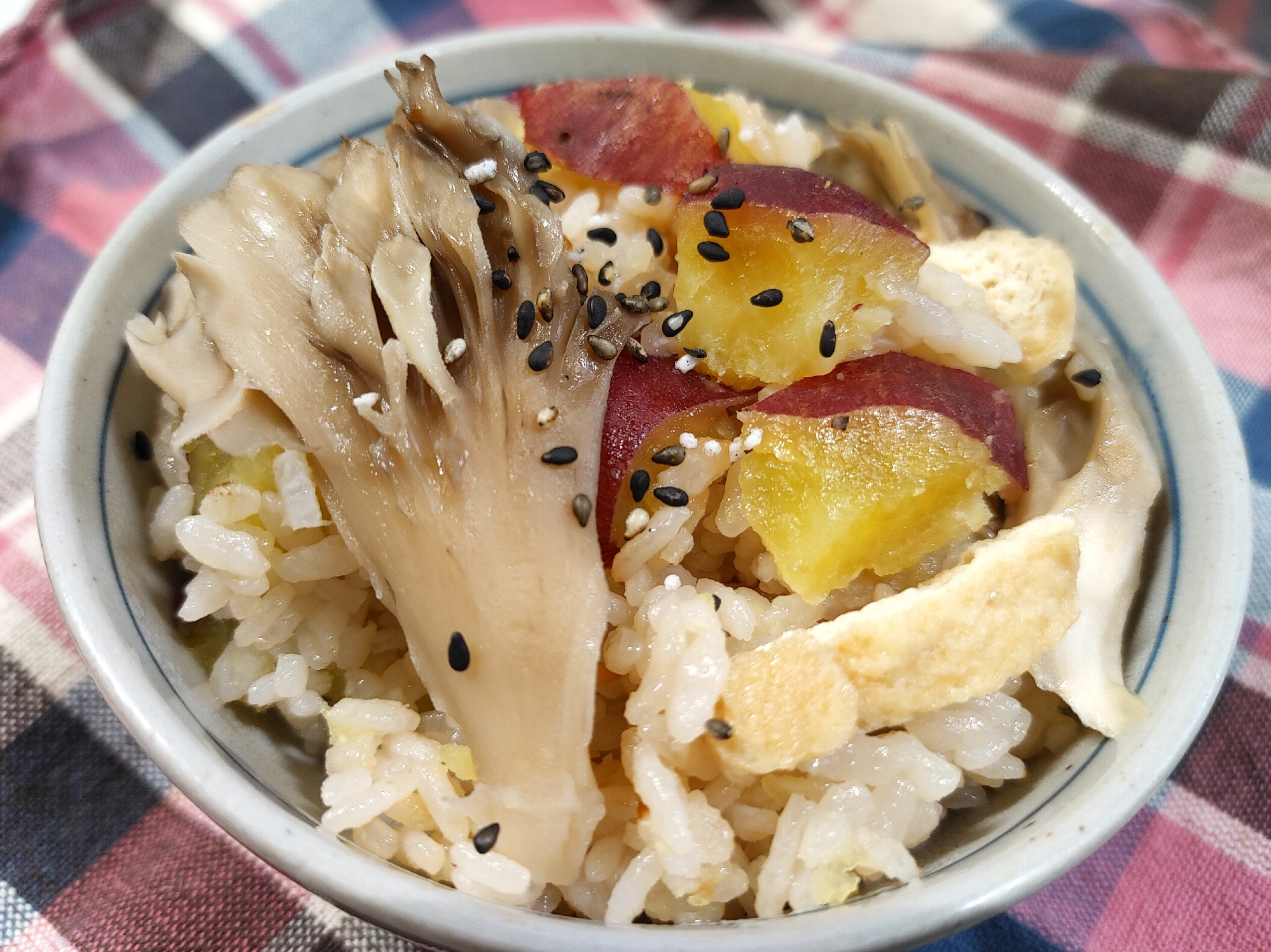 ストウブDe〜舞茸とさつま芋の炊き込みご飯