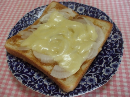 おはよ～♪こたちゃんのツンツンシリーズ食べてるうちに、何だかチューブ1ｃｍじゃ刺激が足りなくなってきたわ～～倍量使ったけどまだいけるｗ笑ｗ中毒だわ♫うまごちね❤