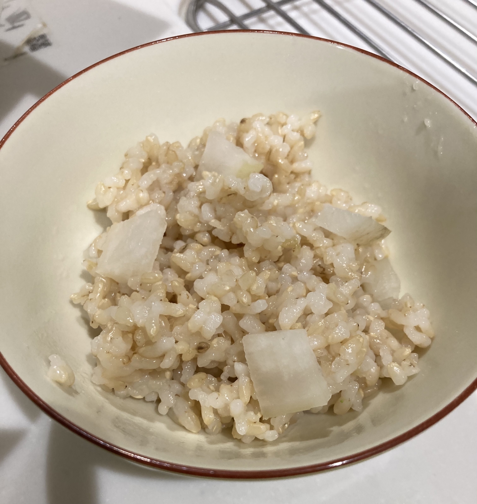 玄米、大根いりの炊き込みご飯！