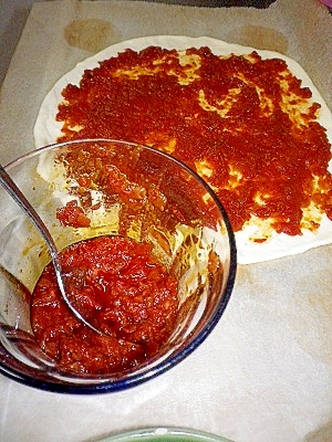 ピザのトマトソース　使い切り２～３枚分