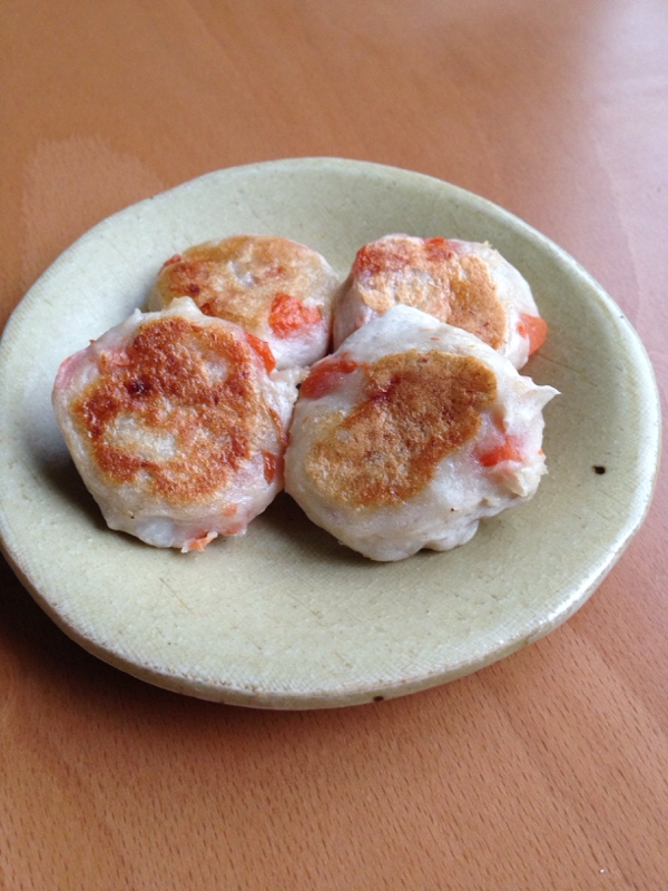 煮物をリメイク♪里芋と人参のおやき