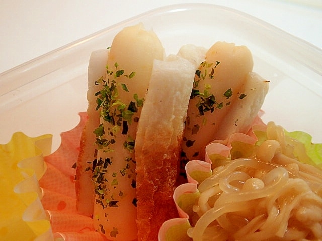 お弁当　レンジｄｅチ一カマ竹輪