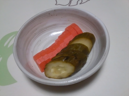 冷蔵庫で糠漬け