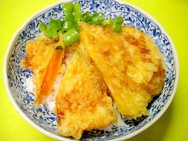 黒糖入りのタレで☆かぼちゃ＆さつまいも天丼