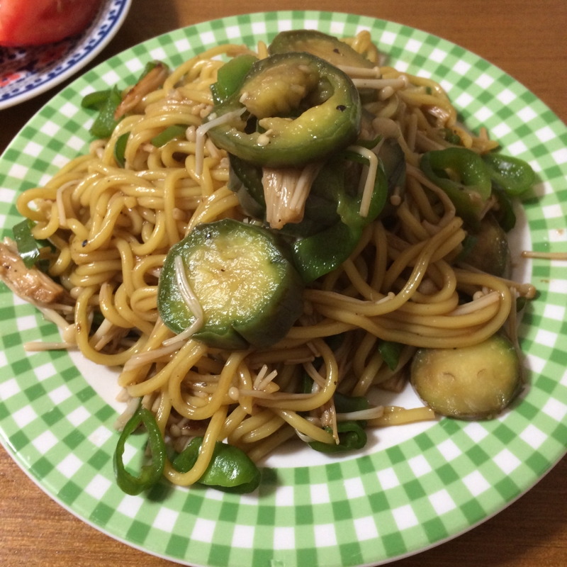 グリーン夏野菜の焼きそば