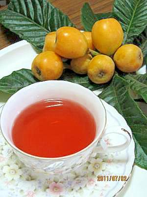 枇杷の葉茶　（我が家の味）