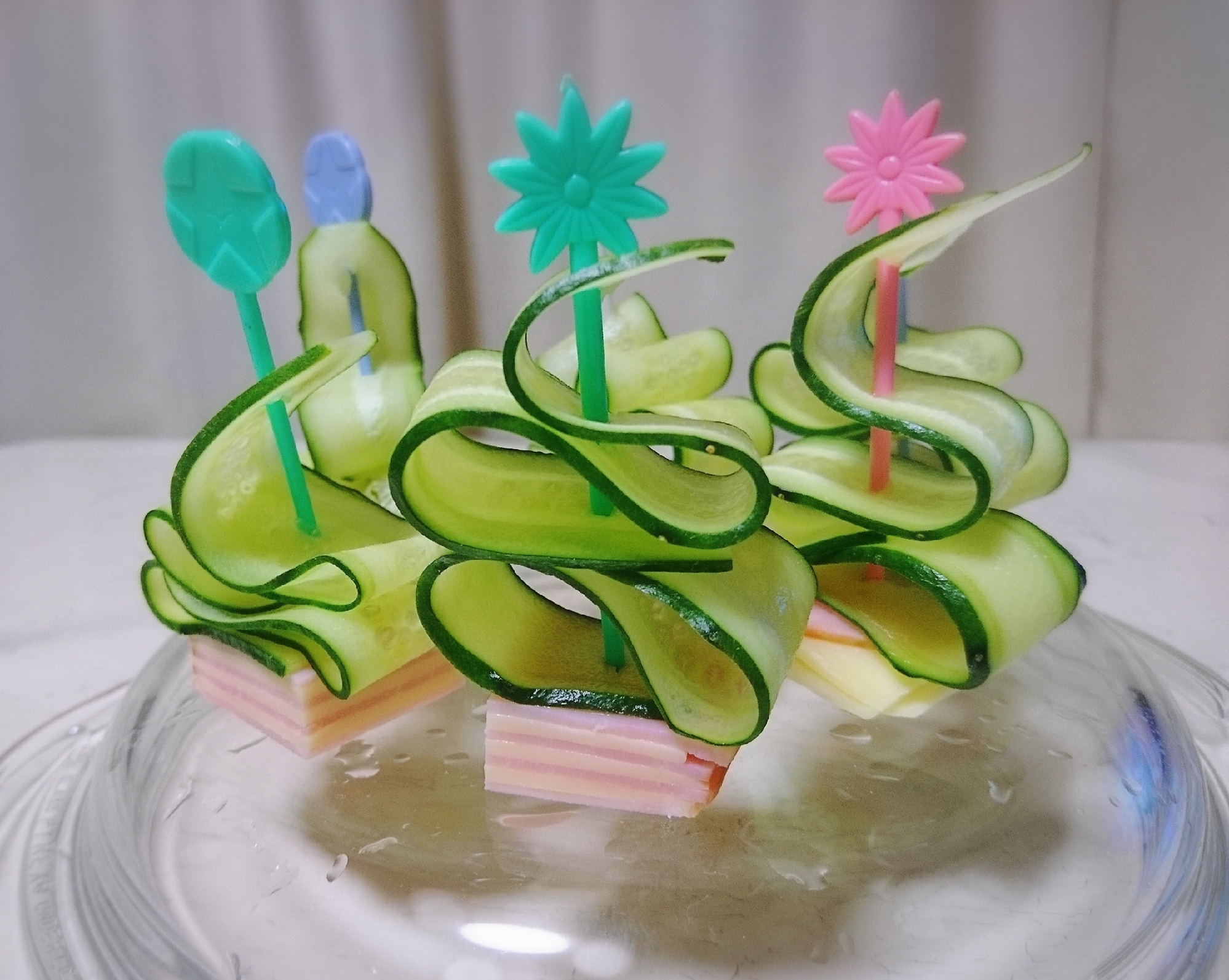 きゅうりでクリスマスツリー レシピ 作り方 By ネロ助2011 楽天レシピ きゅうりでクリスマスツリー レシピ 作り方 By ネロ助2011 楽天レシピ