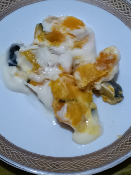 南瓜の煮物リメイク！南瓜サラダ♪卵入り