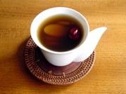ナツメと生姜の黒糖茶