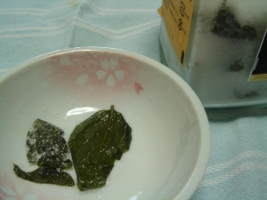 バジルを長期保存。副産物はバジルソルト！？