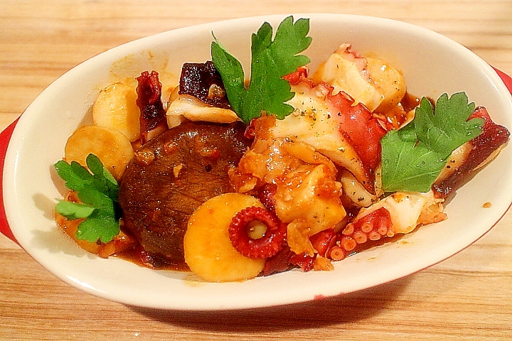 【激旨おつまみ・タパス】タコとエリンギの旨辛炒め