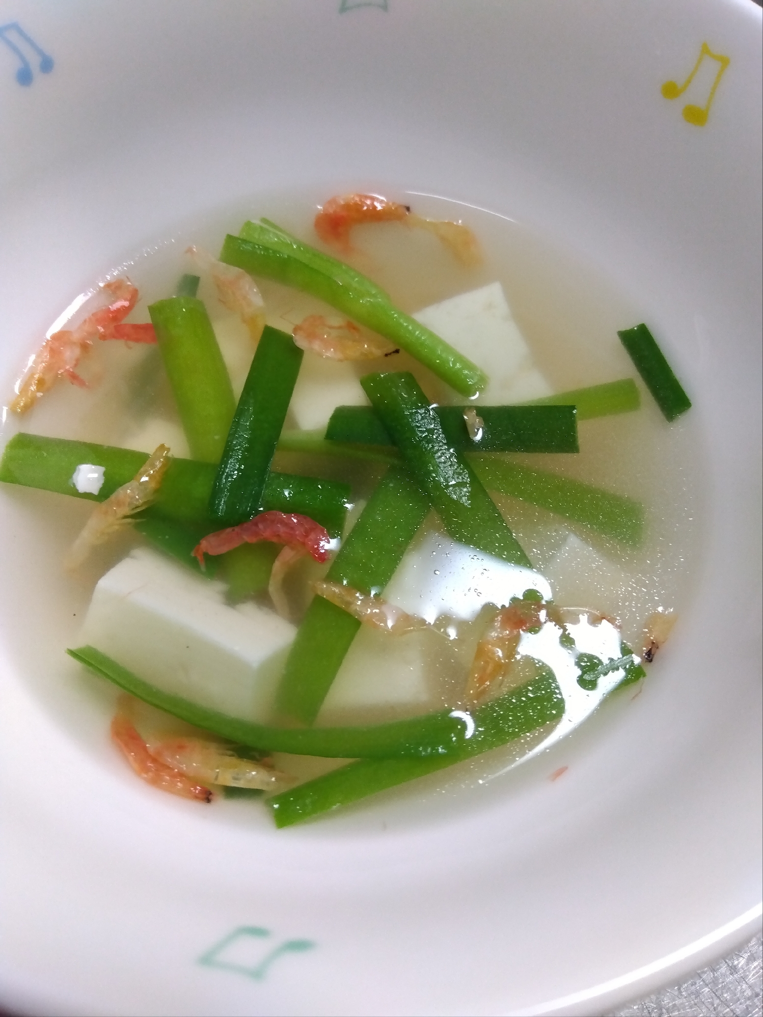 ニラと豆腐の韓国風スープ