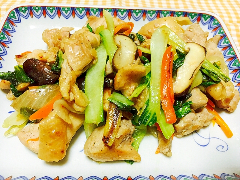 鶏もも肉と青梗菜の炒め物