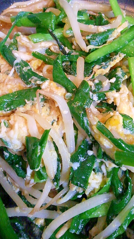 しょうゆ 砂糖で もやしとニラの簡単卵炒め レシピ 作り方 By ぴぐ 楽天レシピ しょうゆ 砂糖で もやしとニラの簡単卵炒め レシピ 作り方 By ぴぐ 楽天レシピ