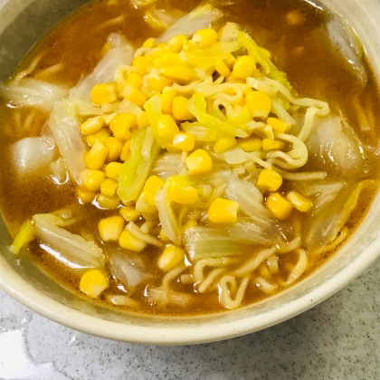 コーンと白菜の味噌ラーメン