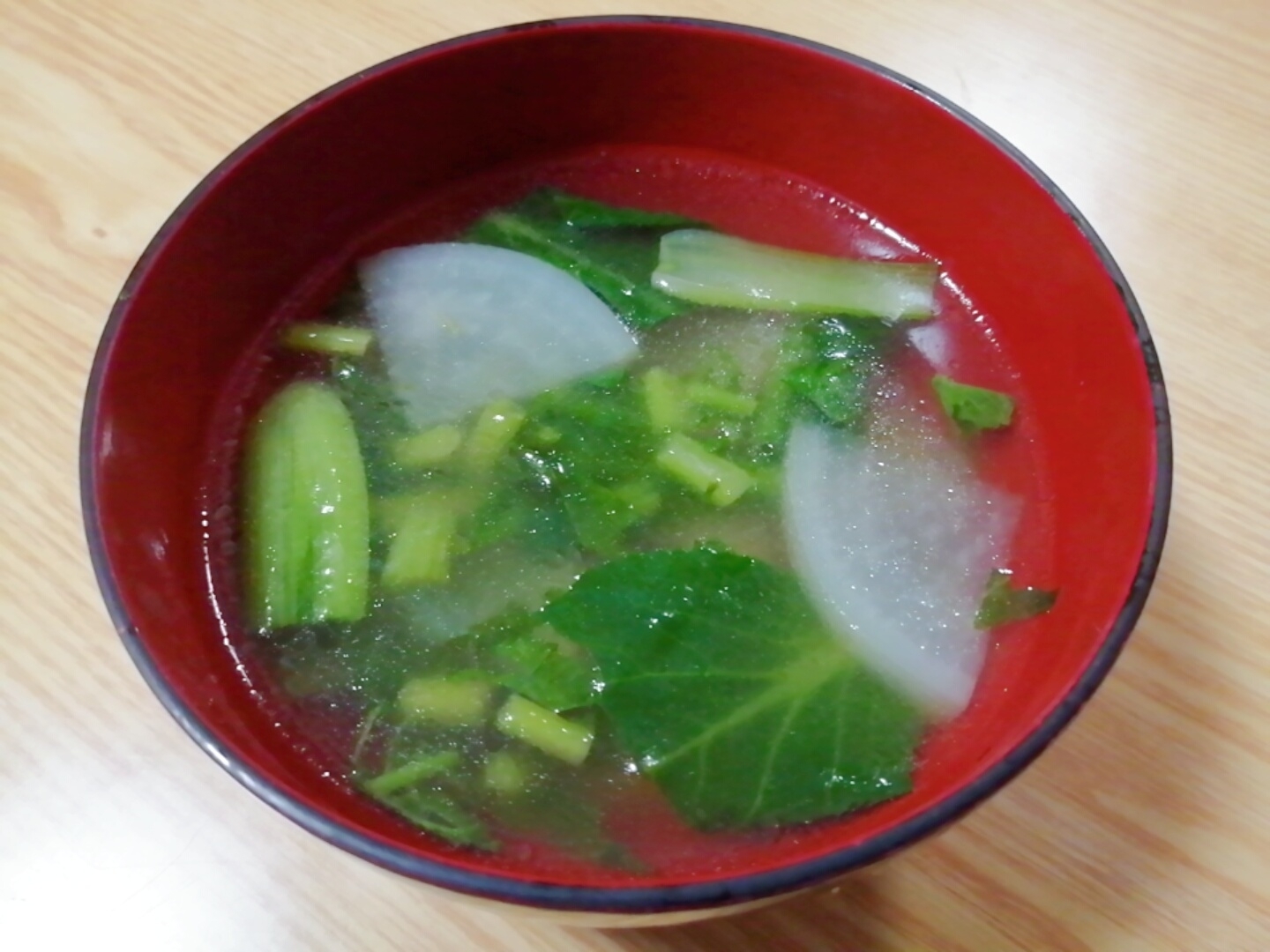大根と大根葉と小松菜の中華スープ