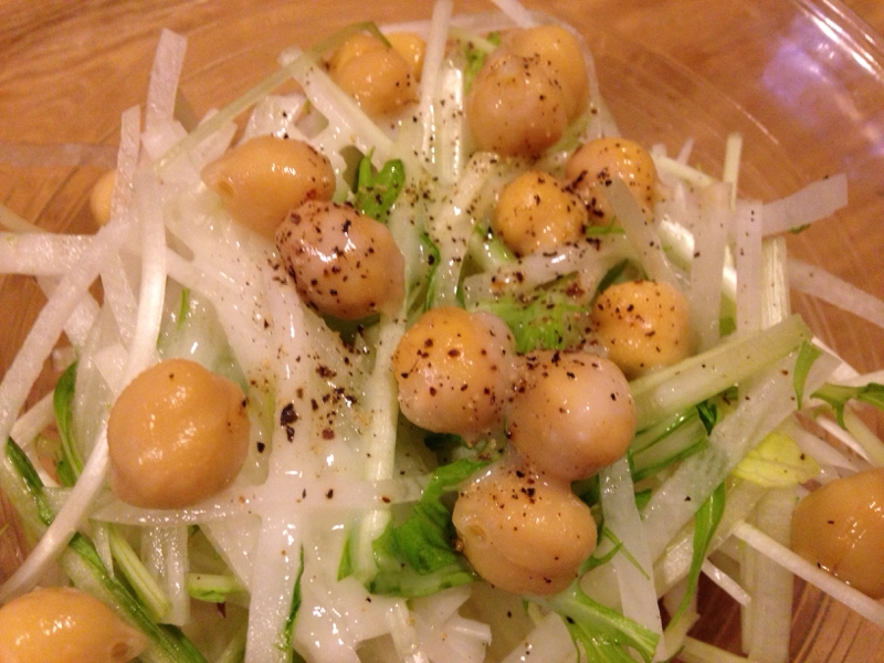 大根と水菜とひよこ豆のサラダ