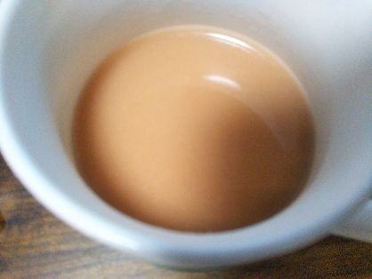 プロテイン入り飲む苺ヨーグルト