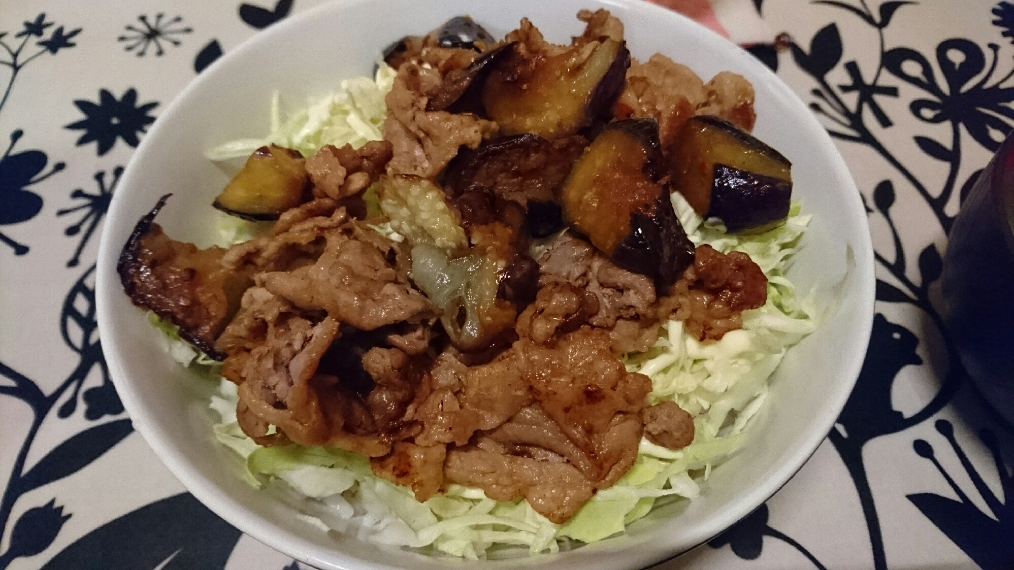 さっぱりコク旨！豚肉と茄子のポン酢炒め丼