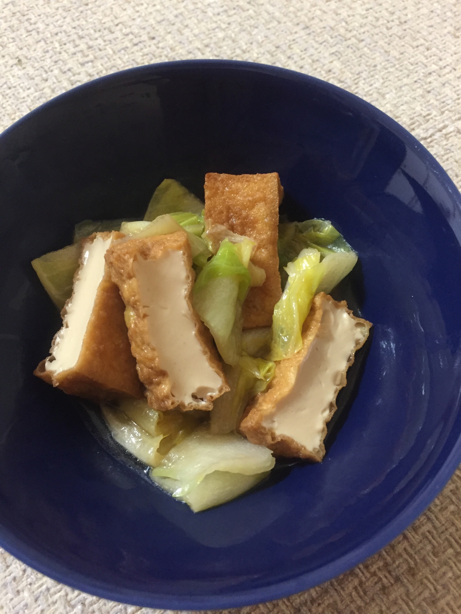 おでんの残り汁で簡単♪白菜と厚揚げの煮物