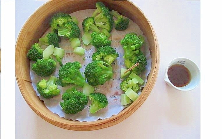 ブロッコリー蒸し（セイロ）＆たれ