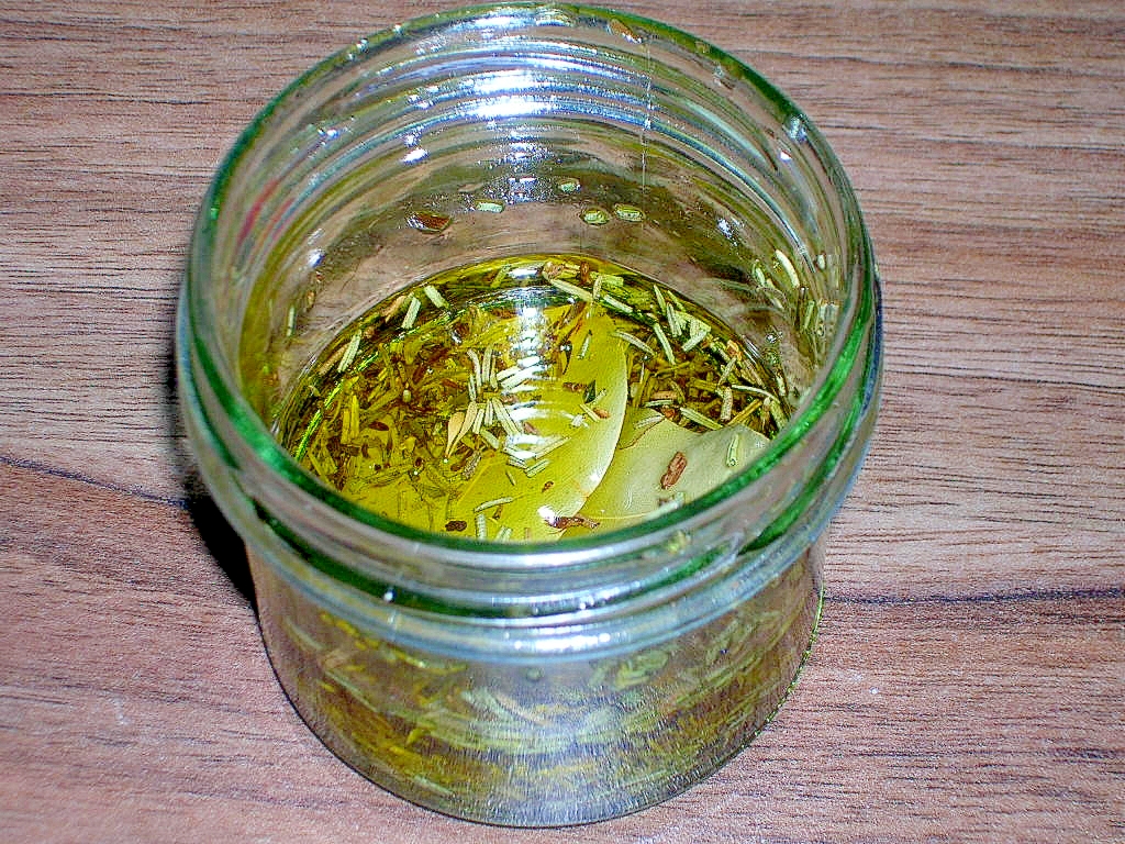 乾燥ハーブで 簡単ハーブオイル レシピ 作り方 By はなはな桜 楽天レシピ 乾燥ハーブで 簡単ハーブオイル レシピ 作り方 By はなはな桜 楽天レシピ