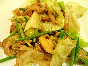 豚ばら肉と野菜のエスニック風炒め