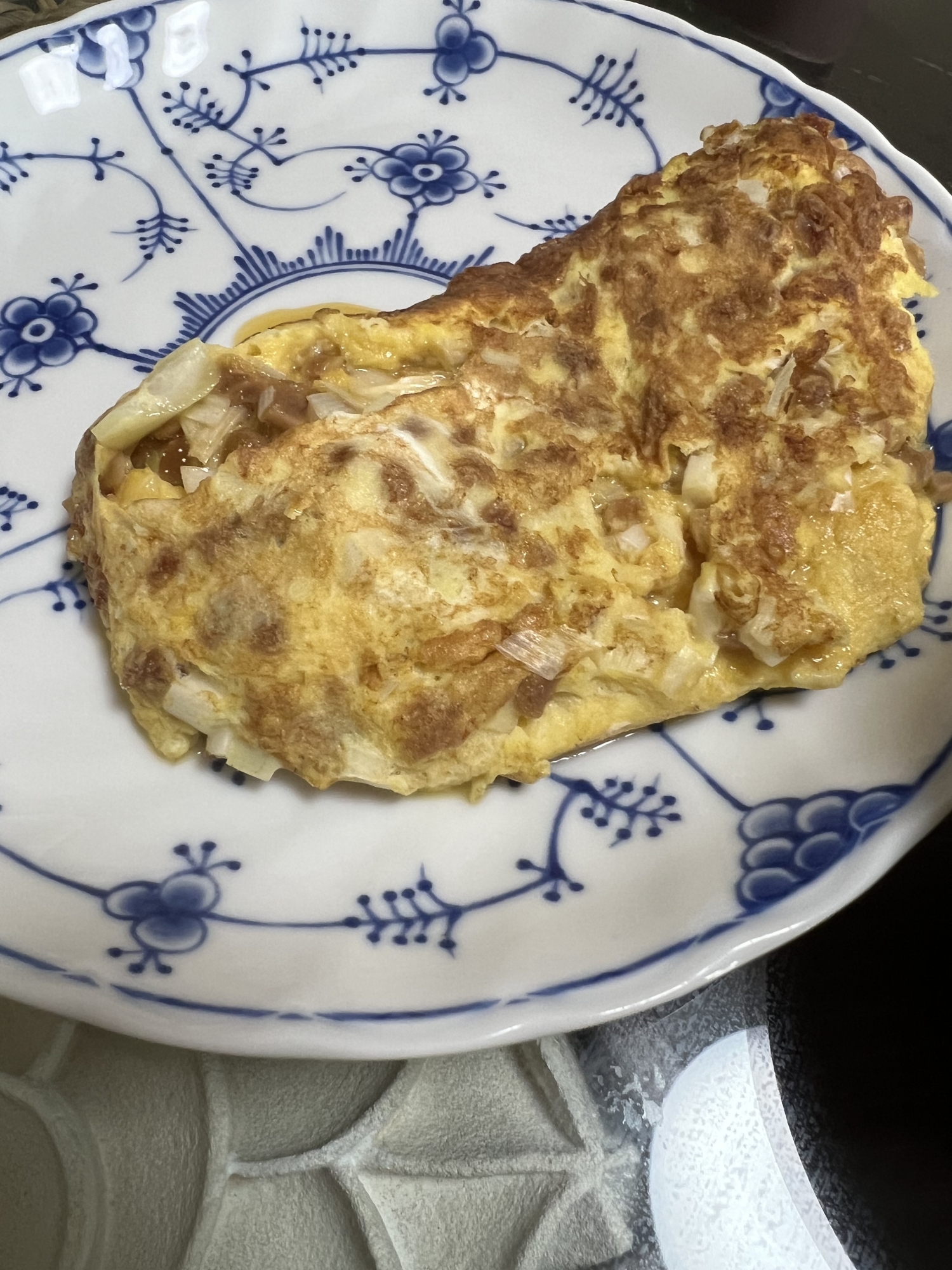 ネギと納豆のオムレツ