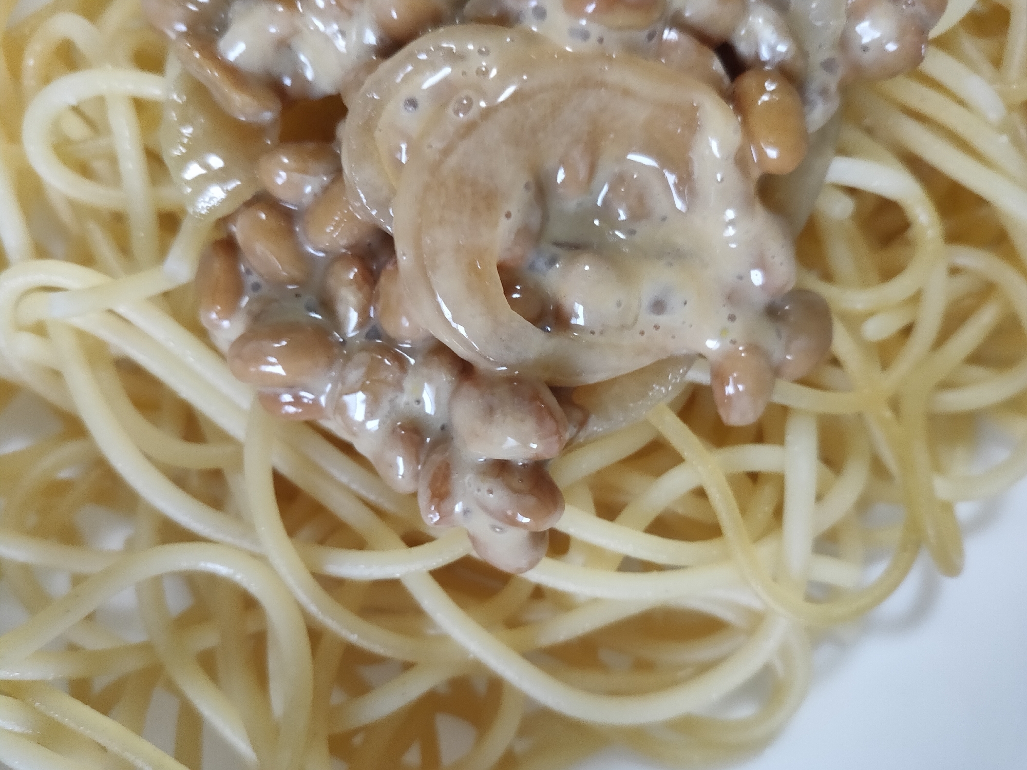 玉ねぎ納豆パスタ