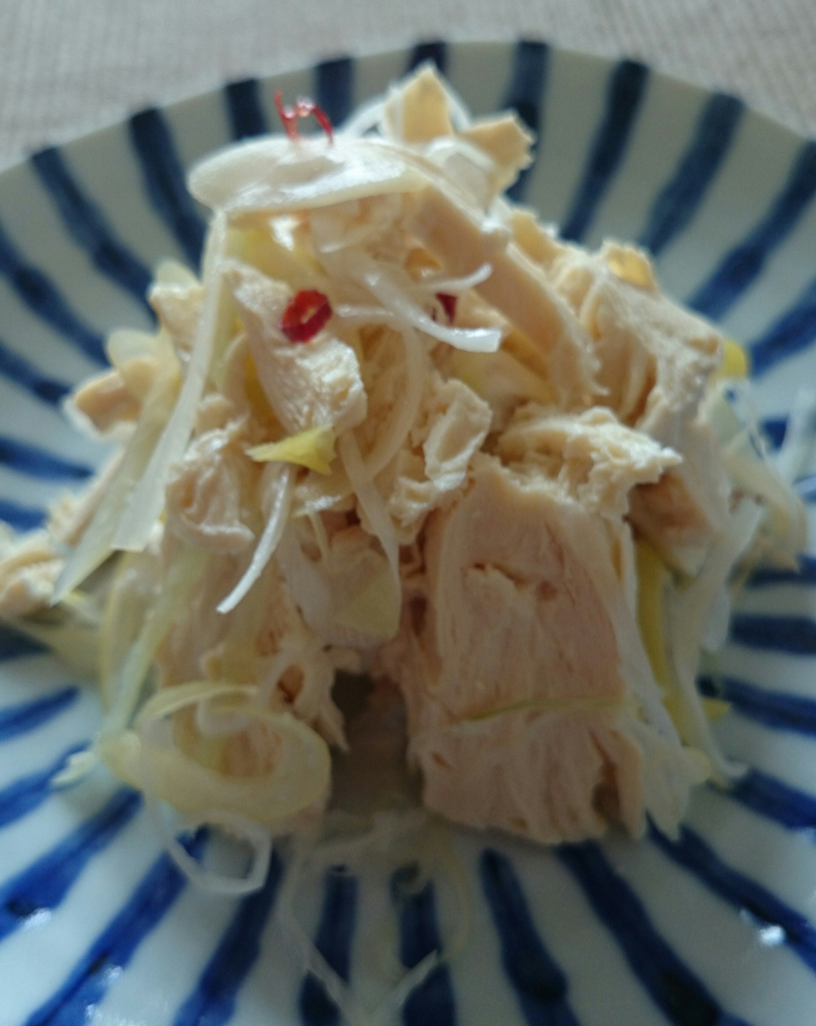 食材を使い切る❗凍み豆腐とネギ塩の和え物♪