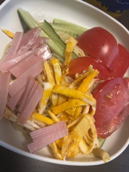 ミョウガタケの入った冷やし中華