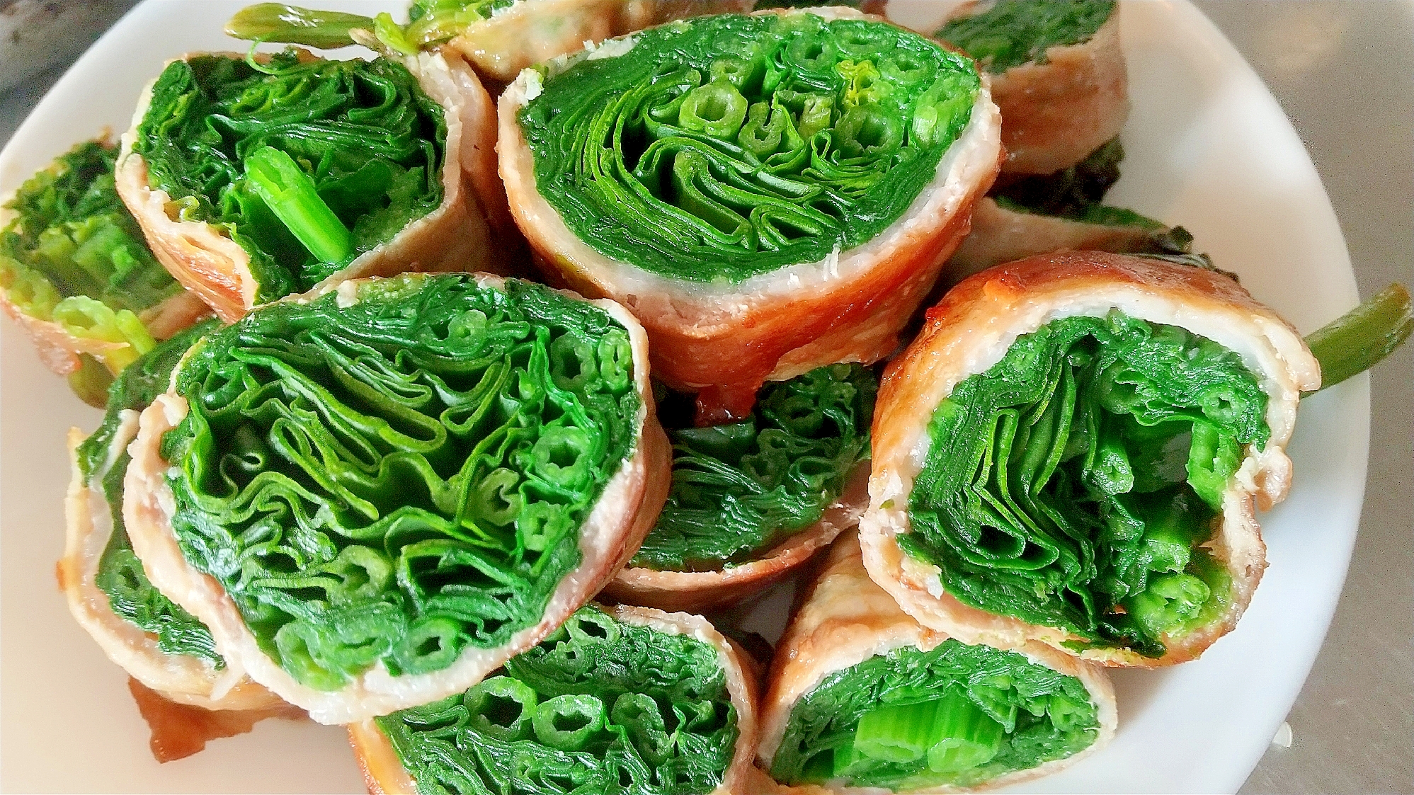 ほうれん草たっぷりレシピ! ほうれん草の肉巻き