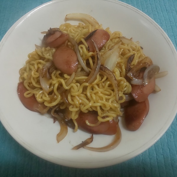 ポン酢で さっぱり焼きそば レシピ 作り方 By ハトリーナ 楽天レシピ ポン酢で さっぱり焼きそば レシピ 作り方 By ハトリーナ 楽天レシピ