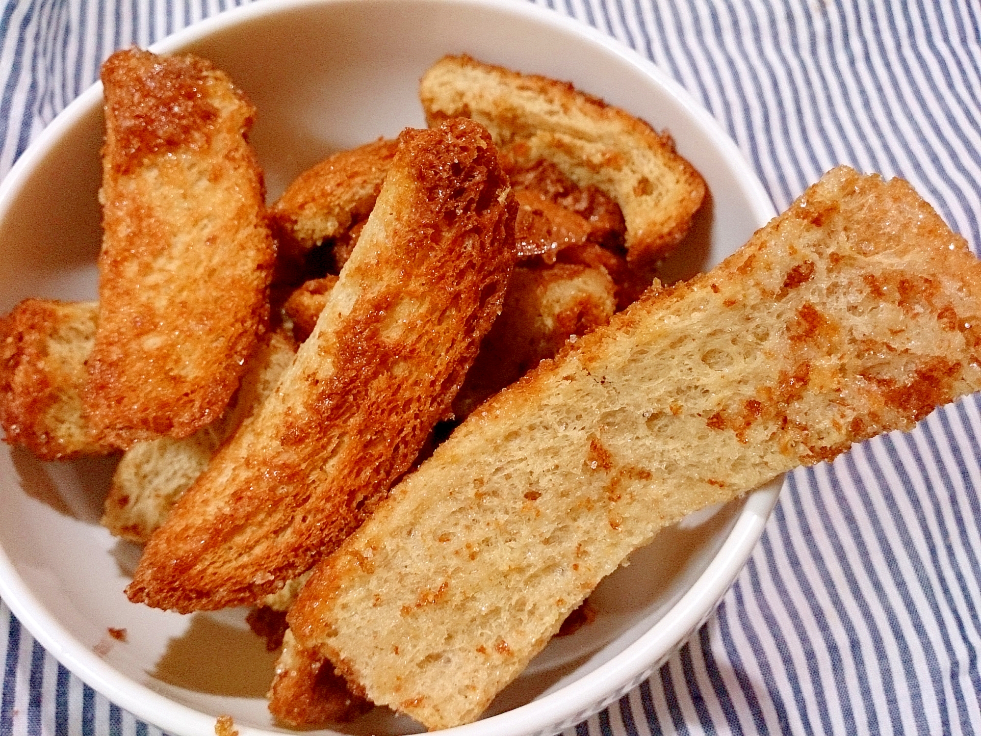 パン耳とココナッツオイルで甘~いラスク