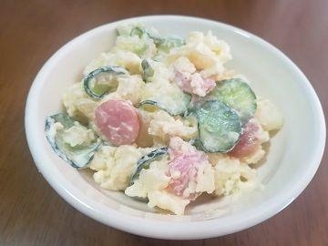 ソーセージポテトサラダ