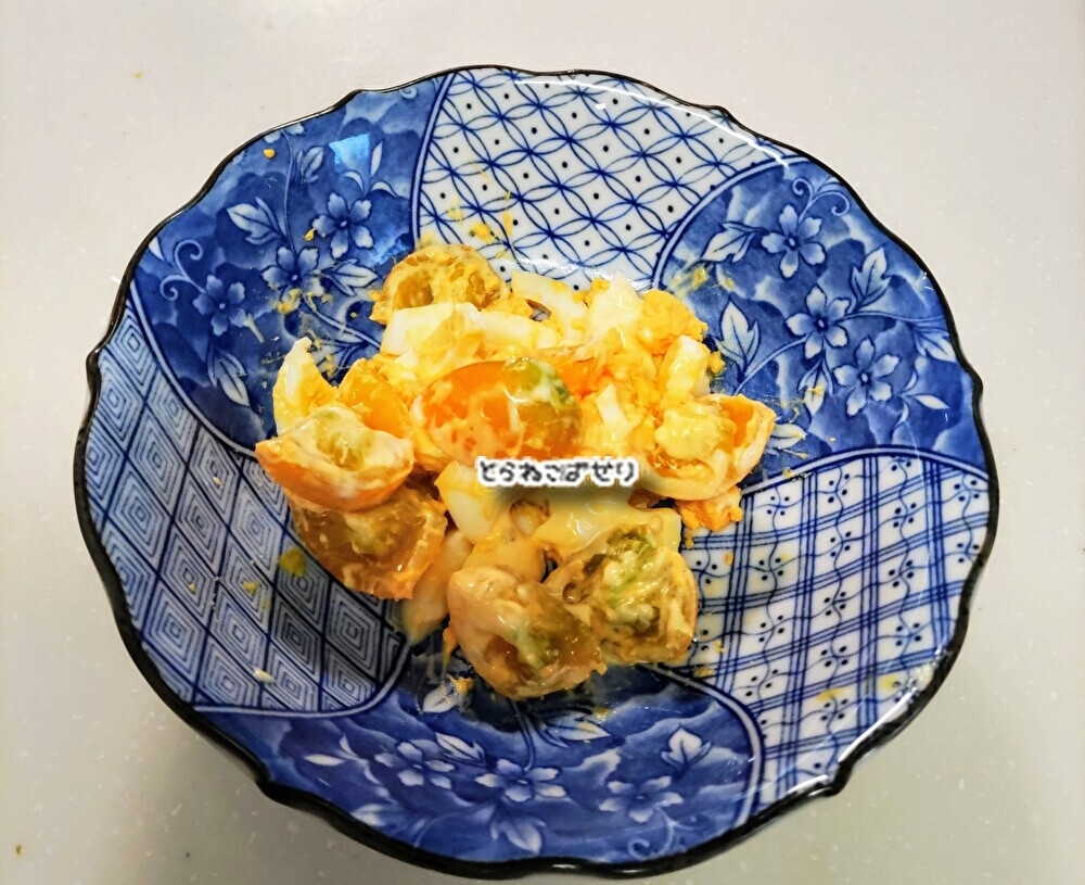 トマトと卵のサラダ
