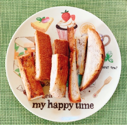 Laonちゃん♪サンドイッチを作ったので、おやつにラスクつくりました (ᴑ̴̶̷̤ ؎ ᴑ̴̶̷̤)♡美味しいラスクレシピありがとうございます♡♡♡