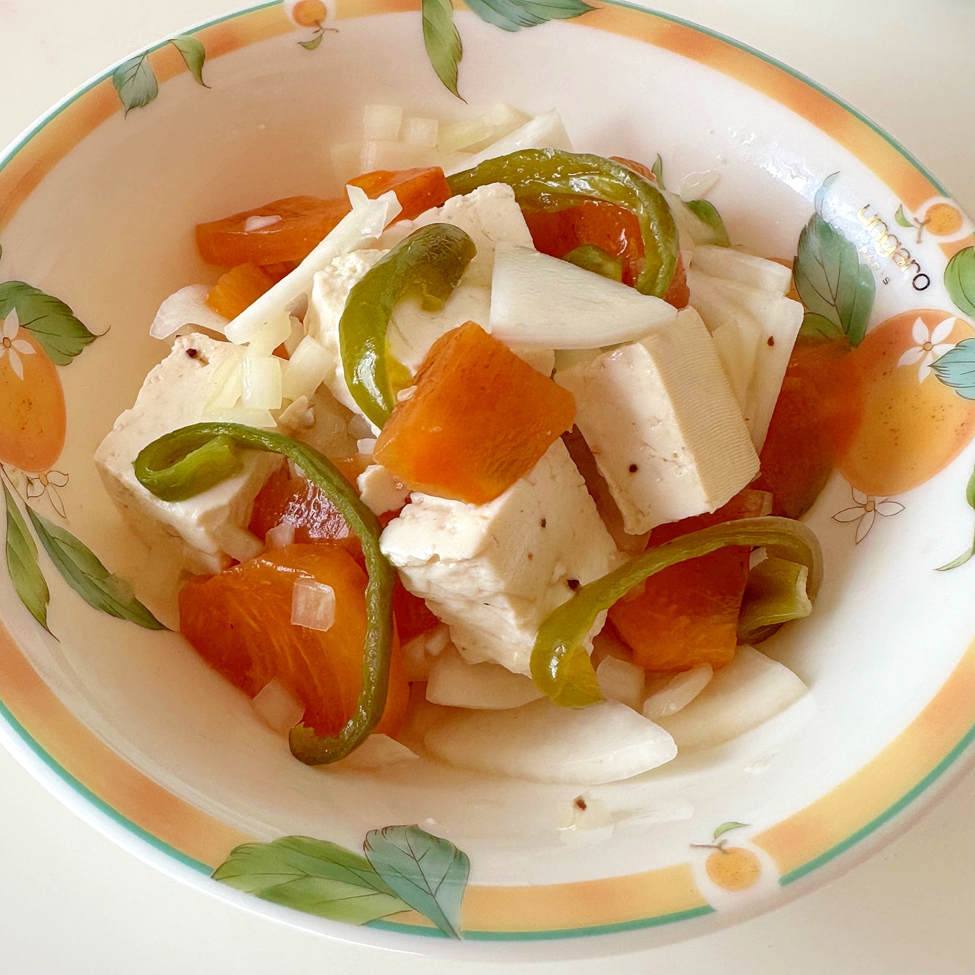 豆腐と柿の温サラダ₊❀̥୭
