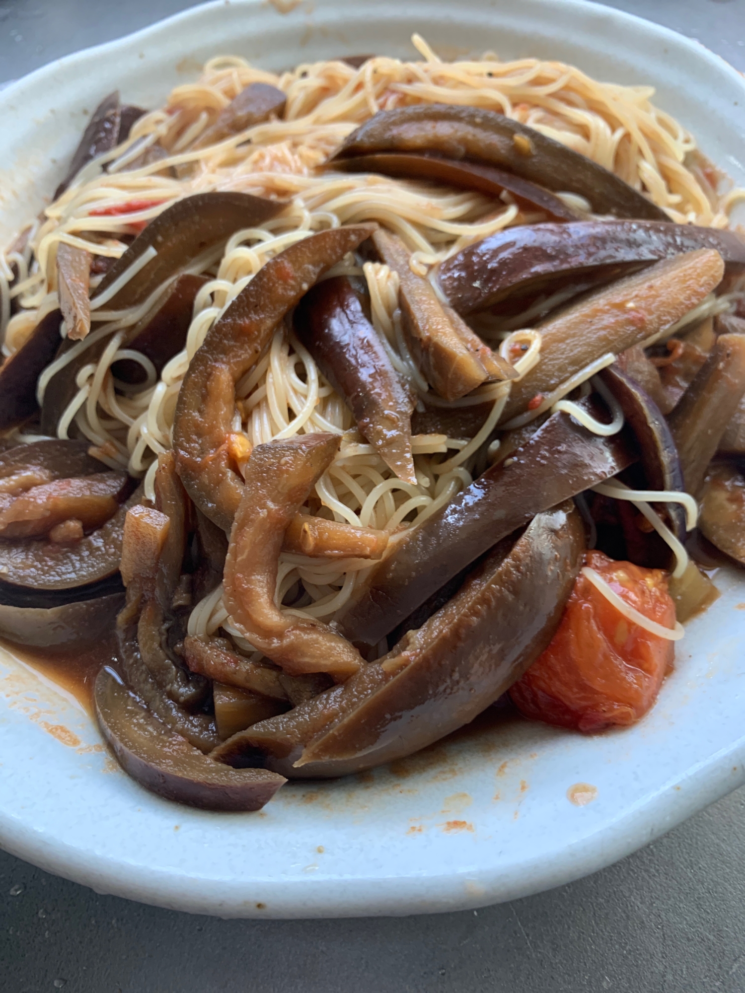 茄子とトマトのパスタ