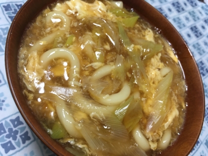 美味しくできました＼(^-^)／

とろとろ卵とじうどんの完成です！

いいお味ですね(^^)