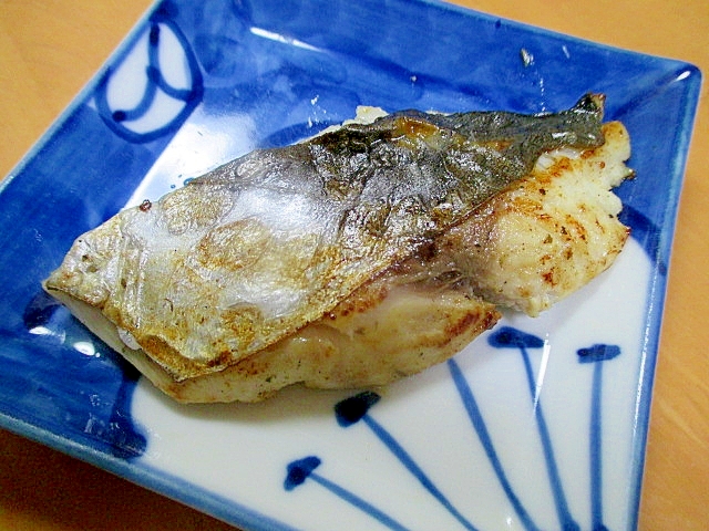 フライパンで作る鰆の塩糀焼き レシピ 作り方 By マリリン32 楽天レシピ フライパンで作る鰆の塩糀焼き レシピ 作り方 By マリリン32 楽天レシピ