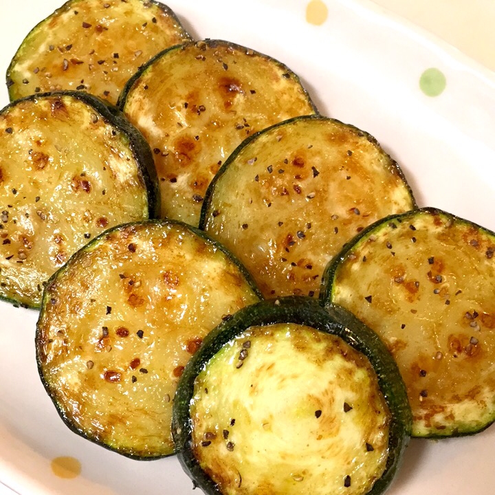 簡単！美味しい！焼きズッキーニ♪