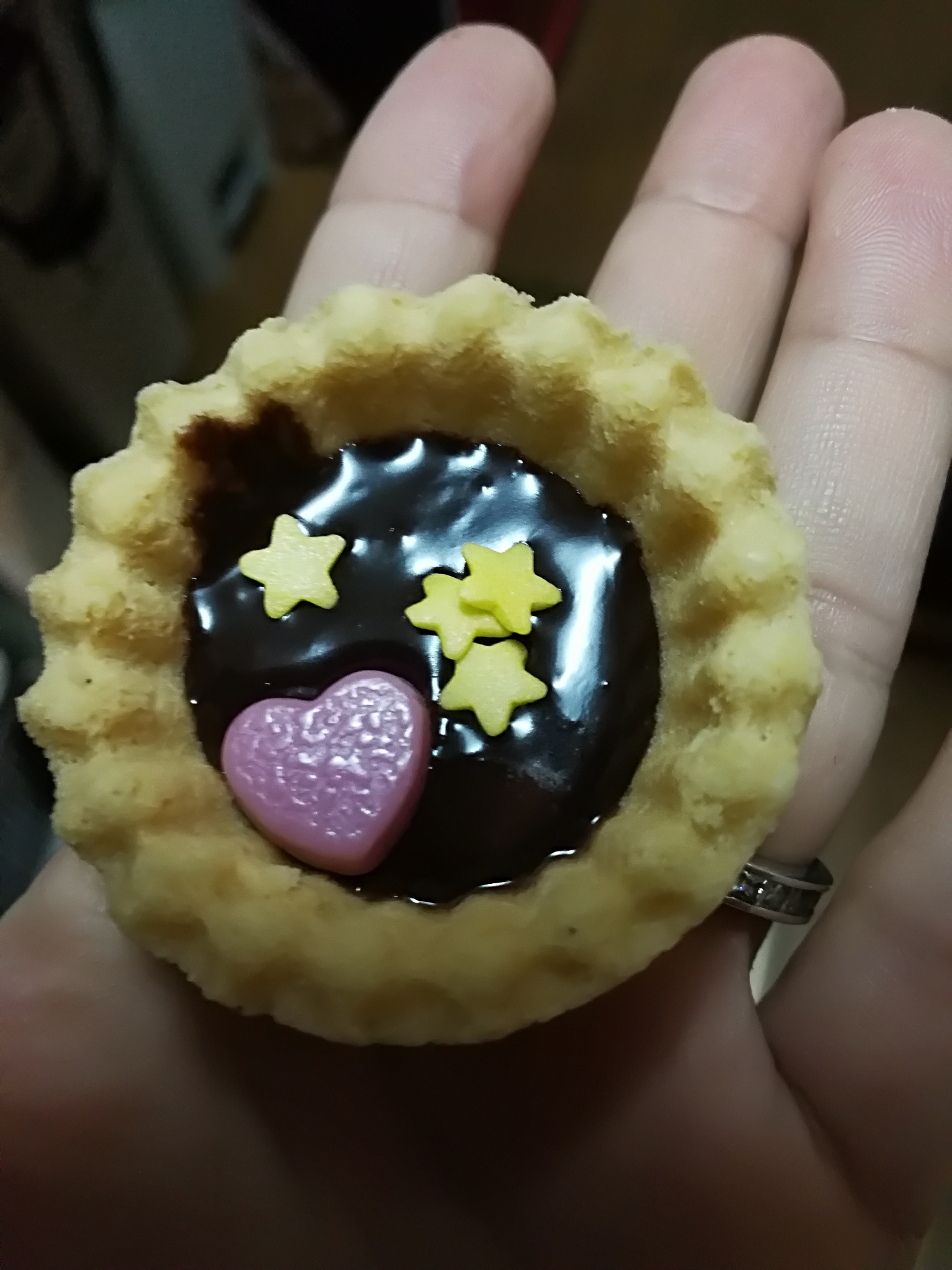 簡単かわいいチョコタルト(*´˘`*)♡