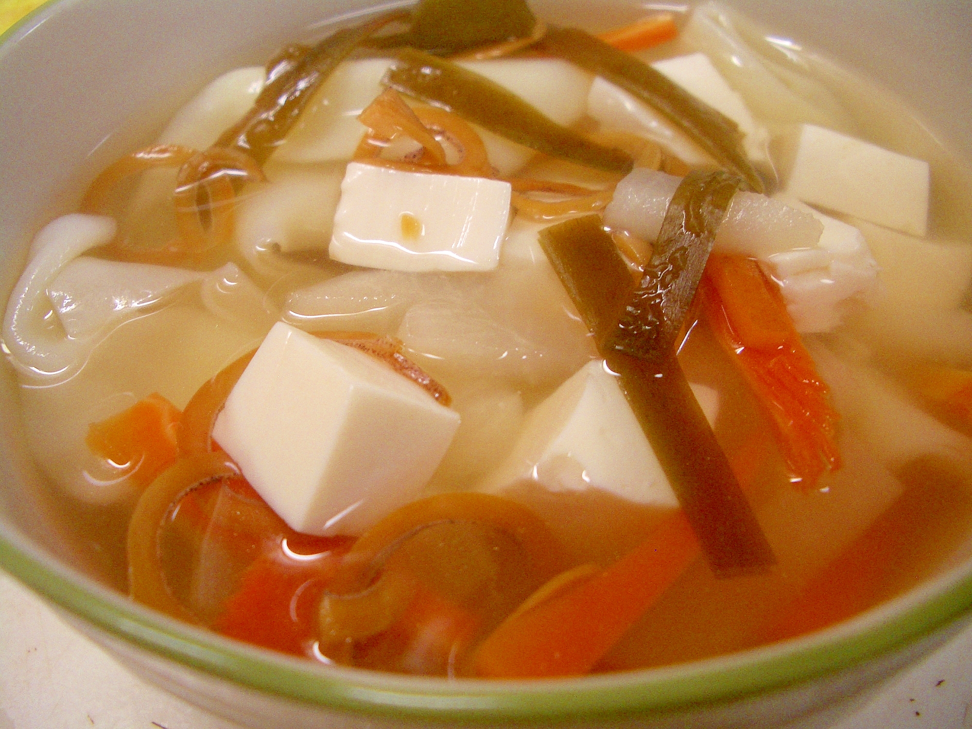 豆腐とするめのワンタンスープ