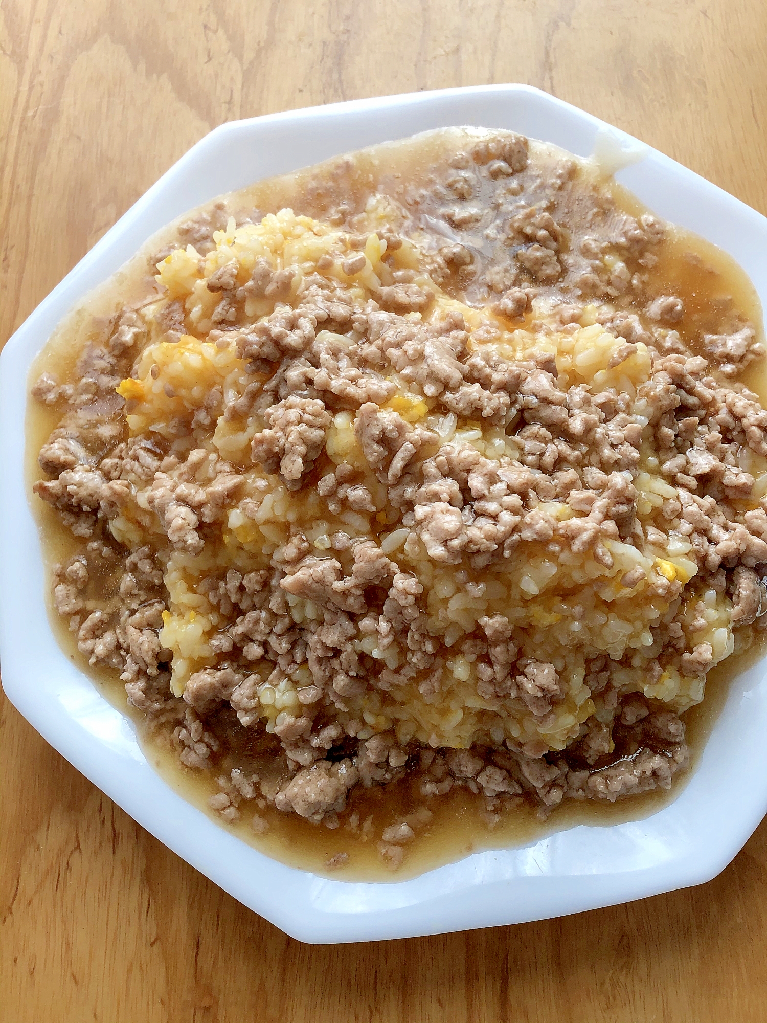 デカ盛り肉あんかけチャーハン