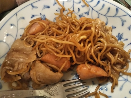 ウインナー入りソース焼きそば