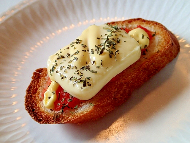 トマトソースとベビーチーズのバゲット レシピ 作り方 By ぷ みぃまま 楽天レシピ トマトソースとベビーチーズのバゲット レシピ 作り方 By ぷ みぃまま 楽天レシピ