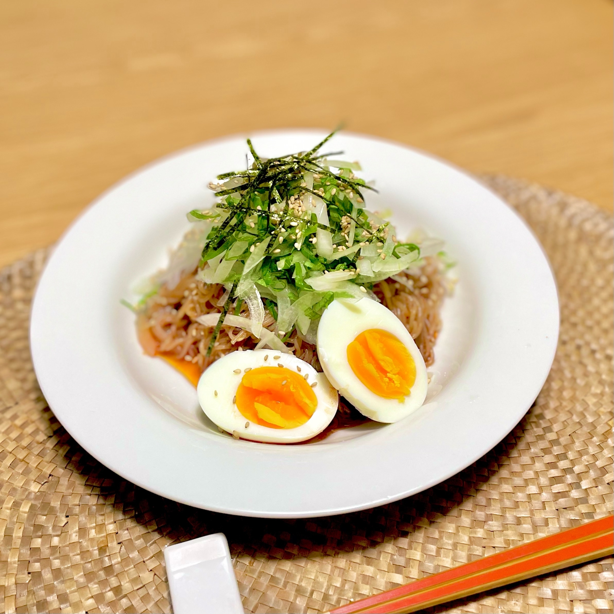 大葉が香る、アレンジビビン麺